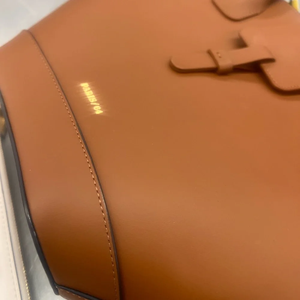 NWOT PARIS 64 Lumière Caramel Bag - Picture 5 of 12
